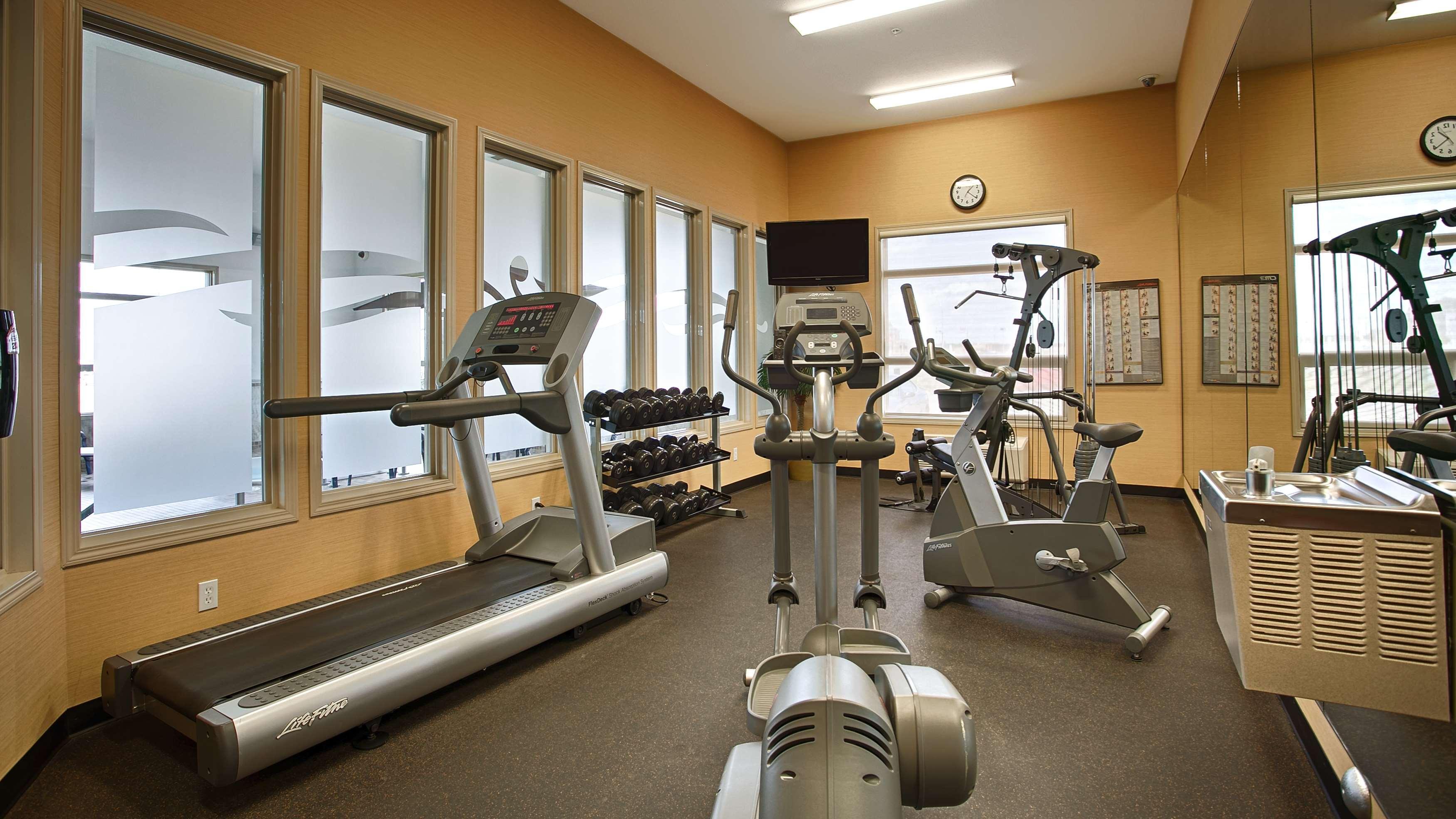 Best Western Wainwright Inn & Suites Екстериор снимка