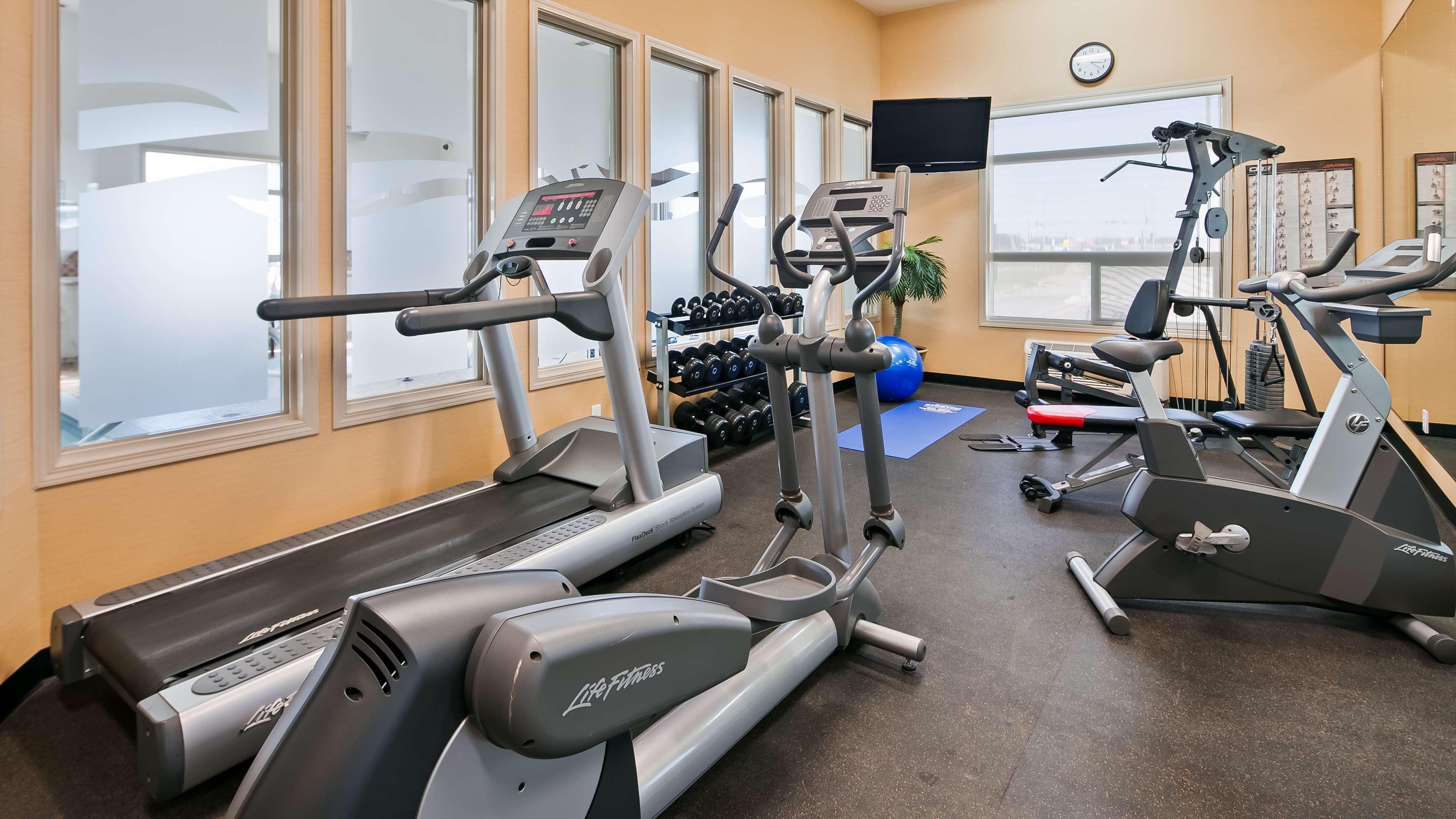 Best Western Wainwright Inn & Suites Екстериор снимка