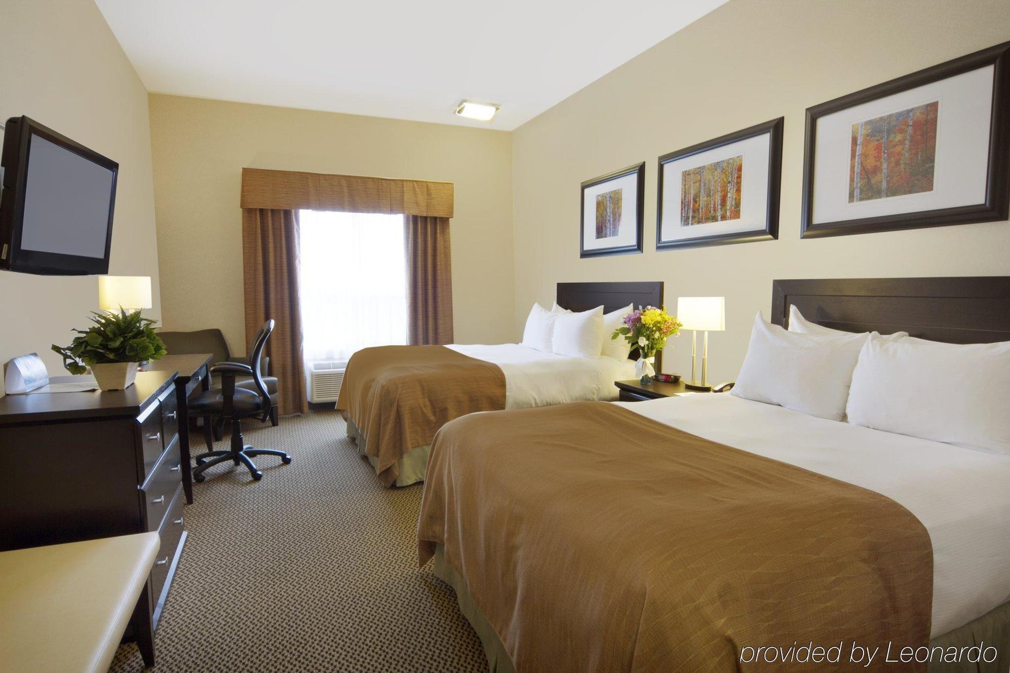Best Western Wainwright Inn & Suites Екстериор снимка