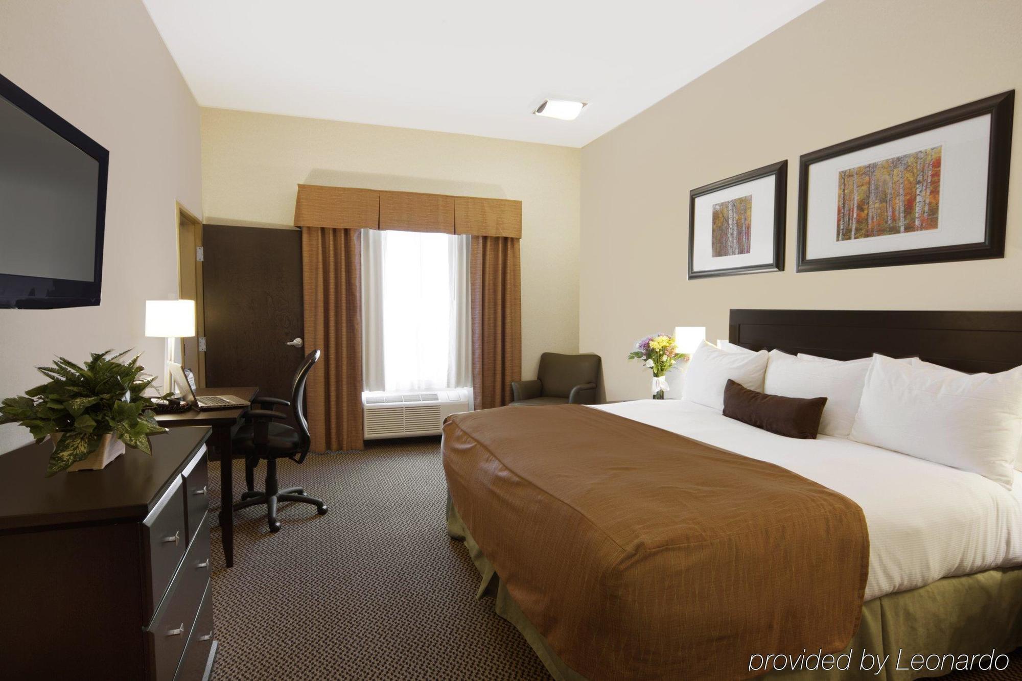Best Western Wainwright Inn & Suites Стая снимка
