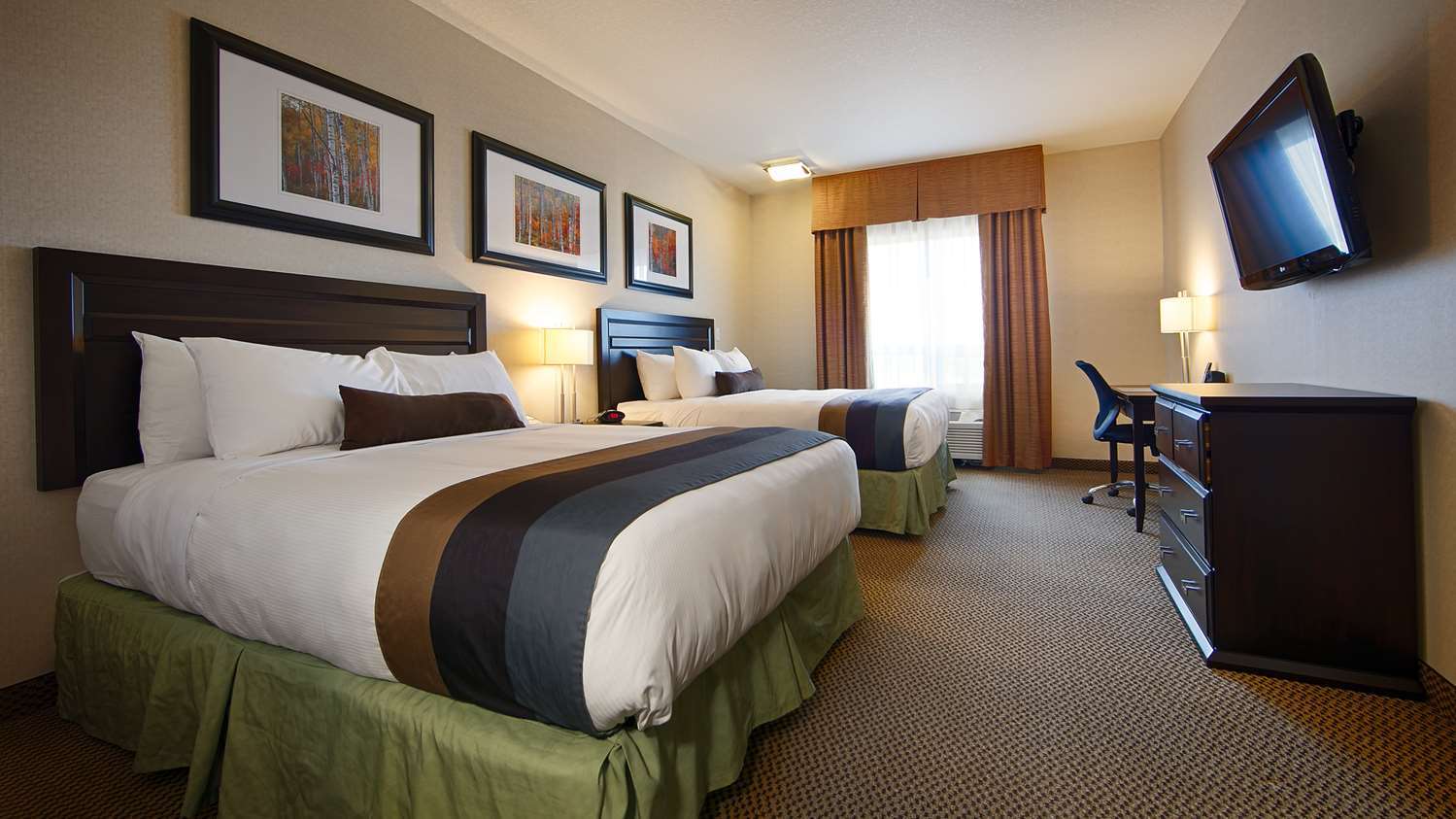 Best Western Wainwright Inn & Suites Екстериор снимка